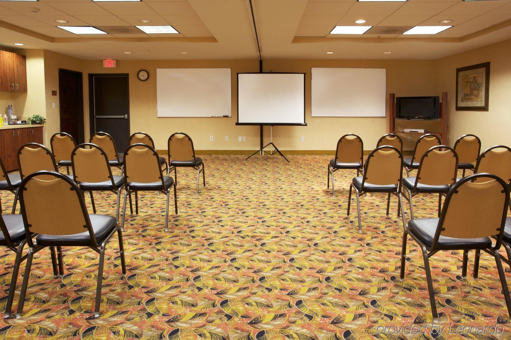 Holiday Inn Express & Suites Houston East By Ihg Faciliteiten foto